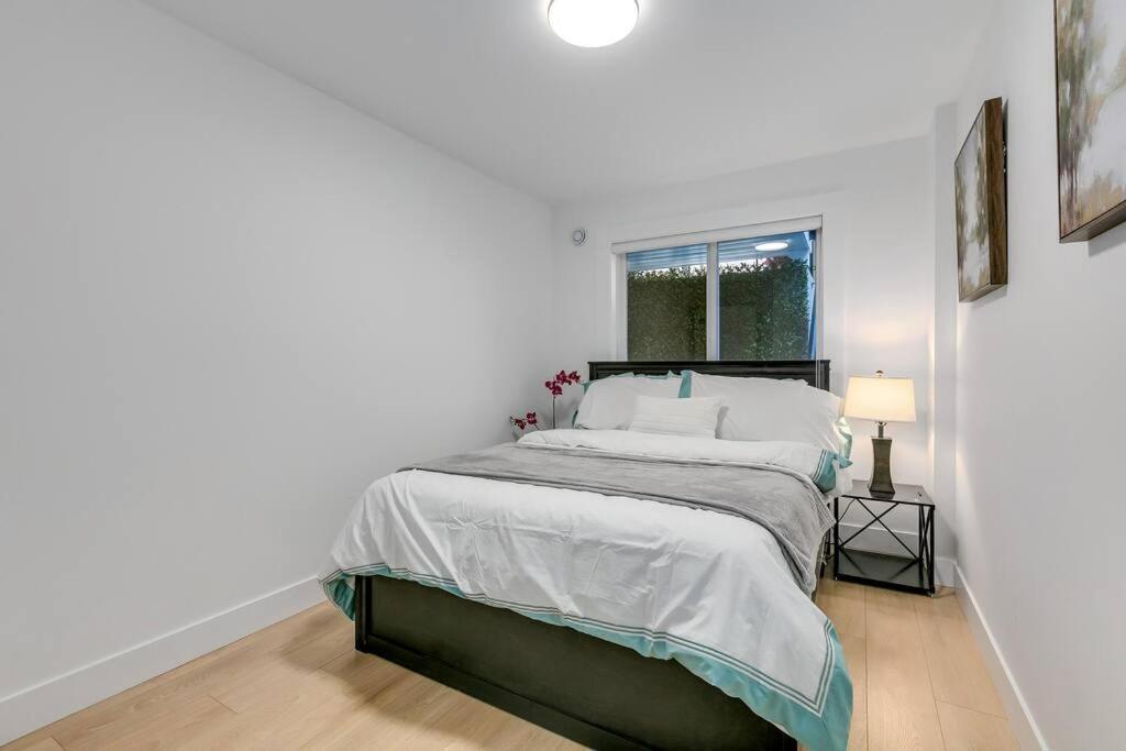 Guest Suite In South Surrey Extérieur photo
