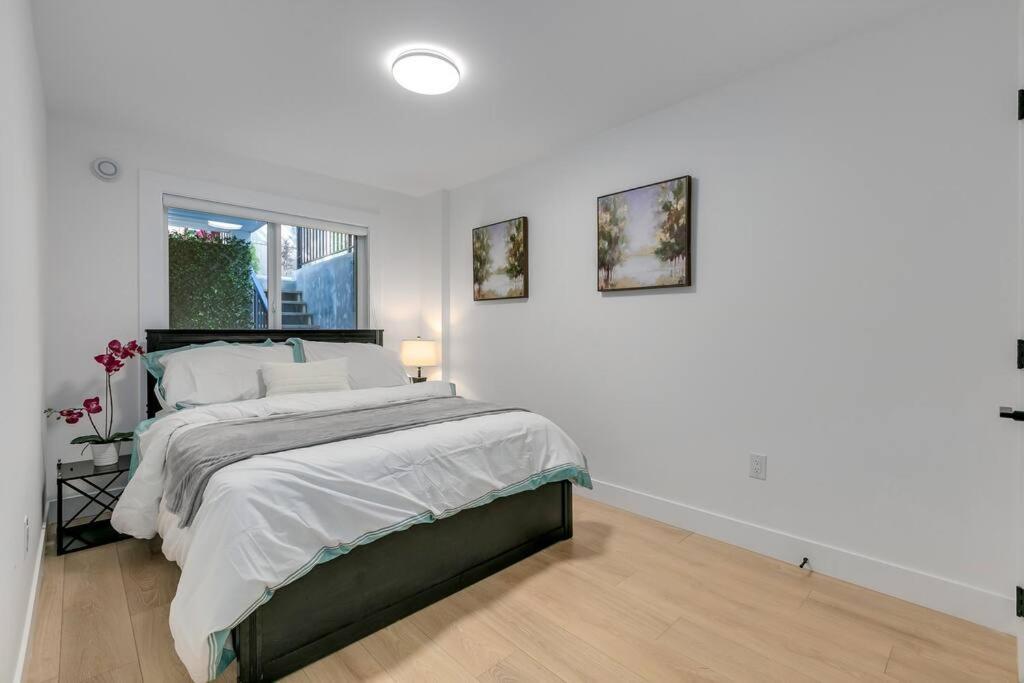 Guest Suite In South Surrey Extérieur photo
